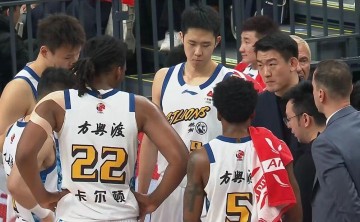 辉达注册-CCTV5+直播！山西男篮大战广厦，孙铭徽复出，胜负悬念很大！